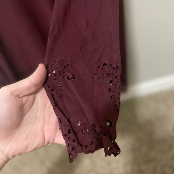 Size small - Picture 4 of 5